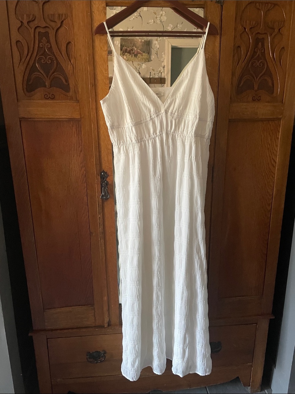 RW&CO. White V-Neck Maxi Slip Dress with Spaghetti Straps
